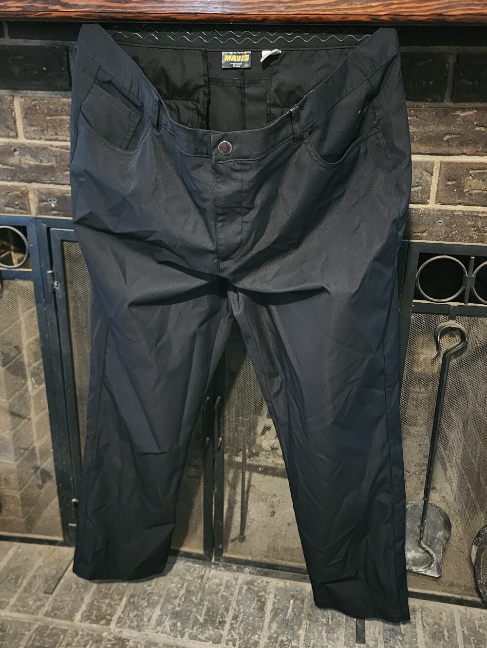 Mavis Men's Black Straight-Leg Pants